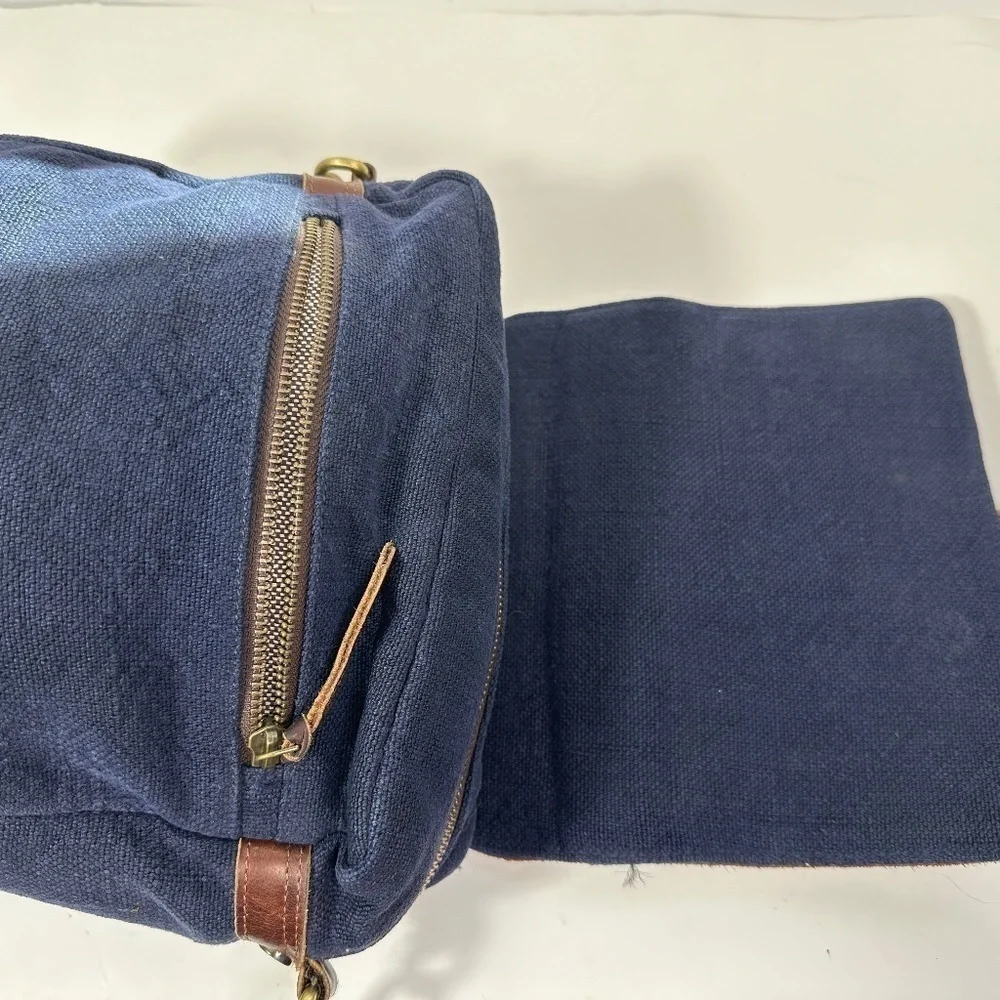 The Burlap People Shoulder Bag Navy Blue Burlap, Brown Leather